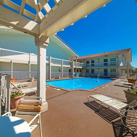 Motel 6-Dallas, Tx - Farmers Branch Zewnętrze zdjęcie