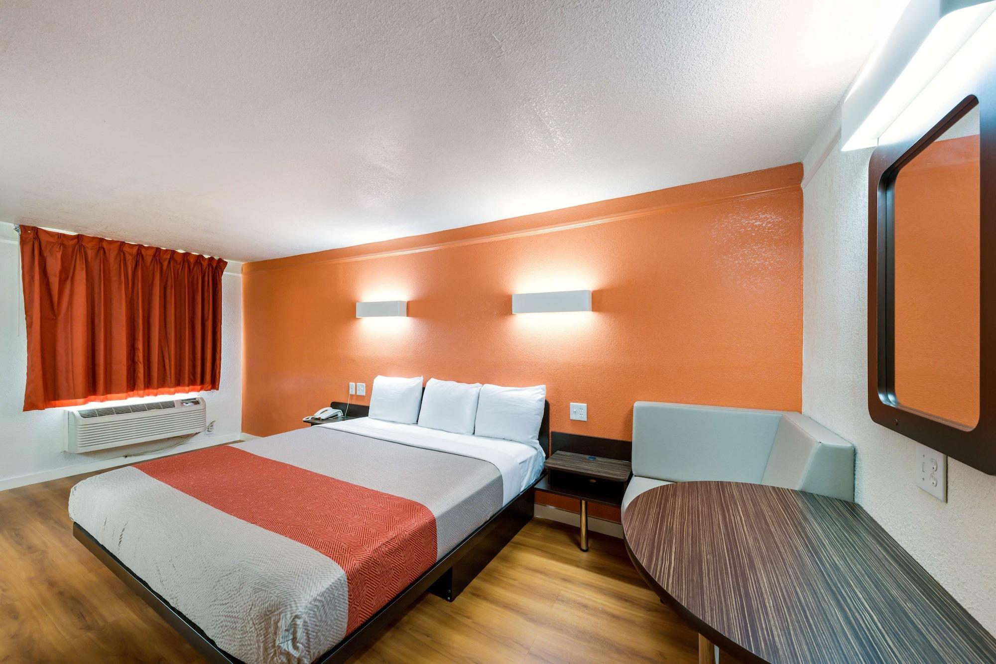 Motel 6-Dallas, Tx - Farmers Branch Zewnętrze zdjęcie