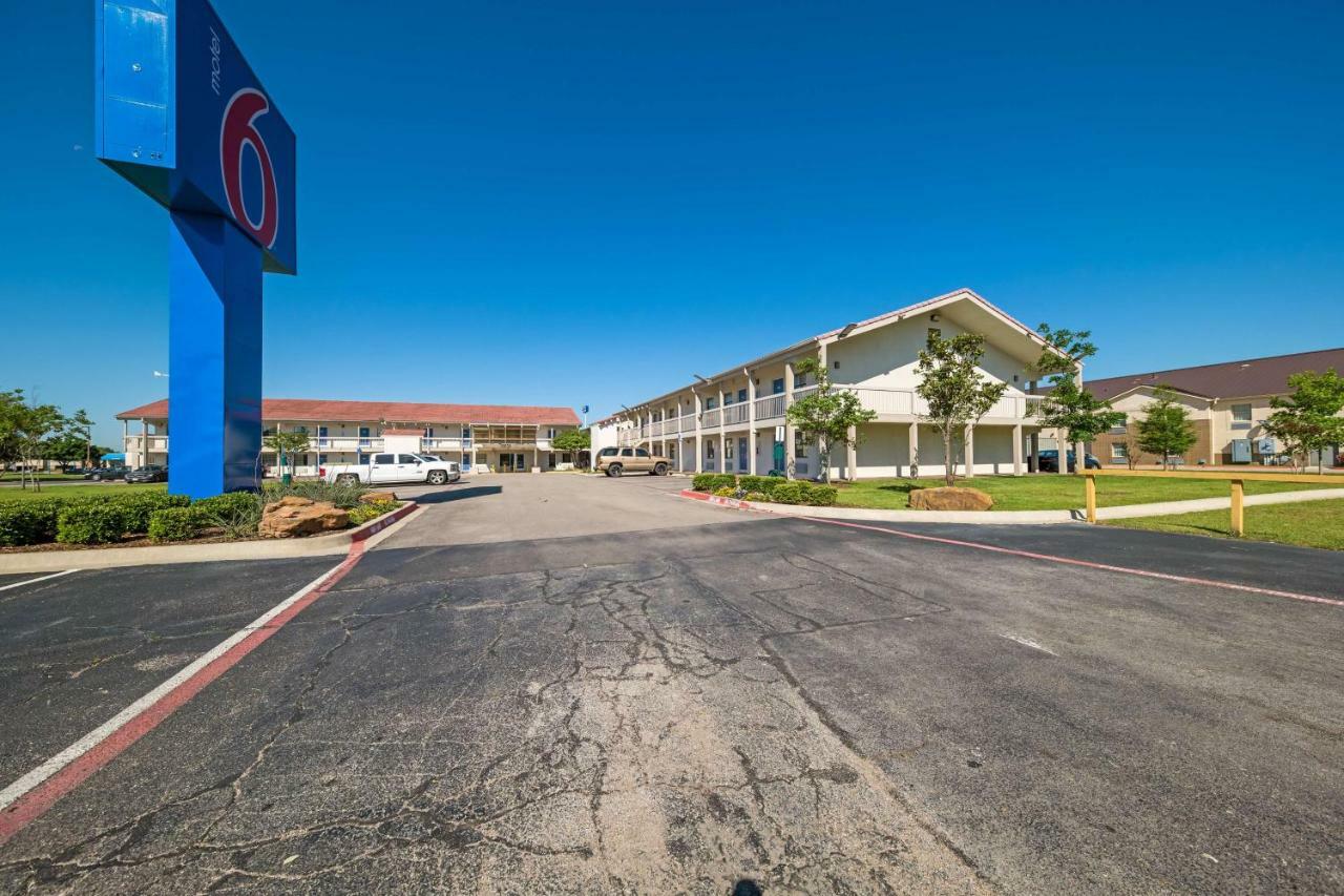 Motel 6-Dallas, Tx - Farmers Branch Zewnętrze zdjęcie