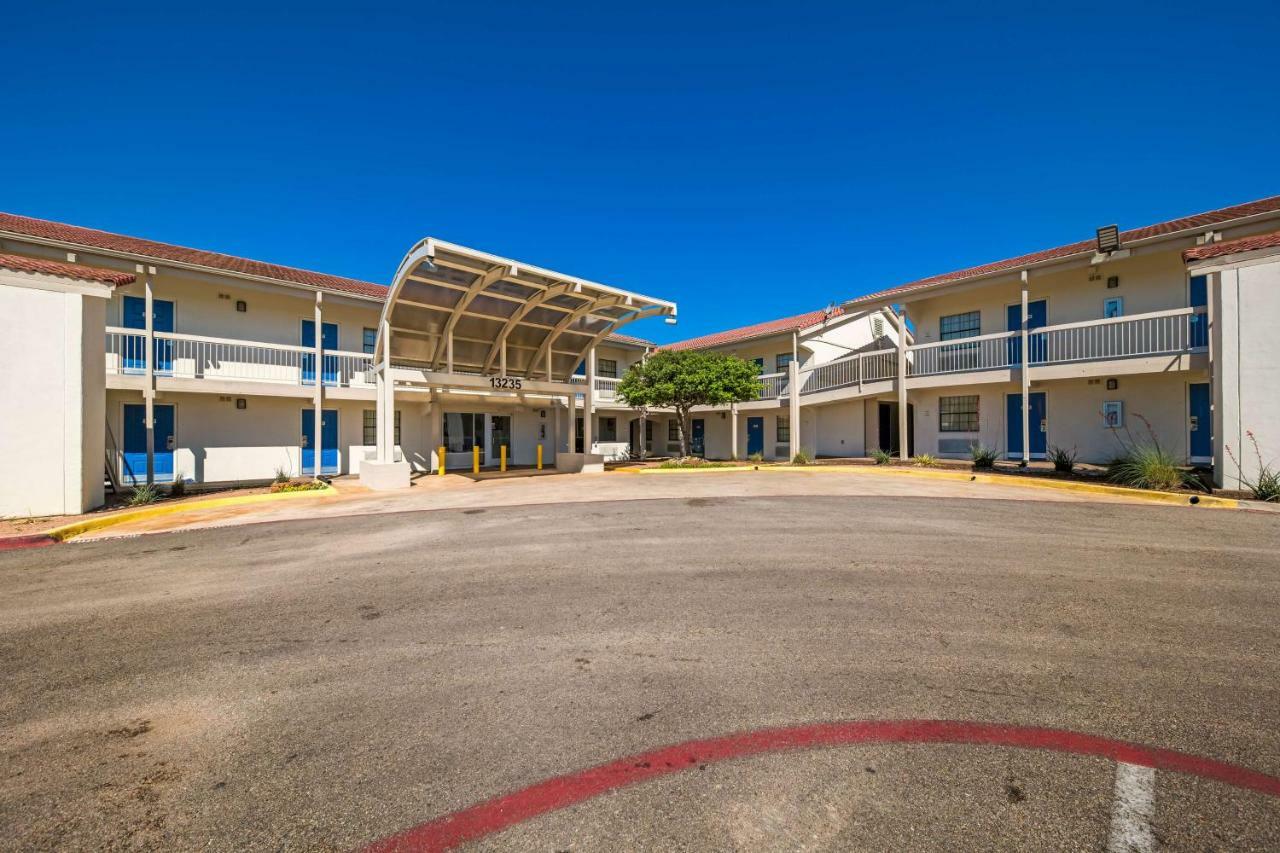 Motel 6-Dallas, Tx - Farmers Branch Zewnętrze zdjęcie