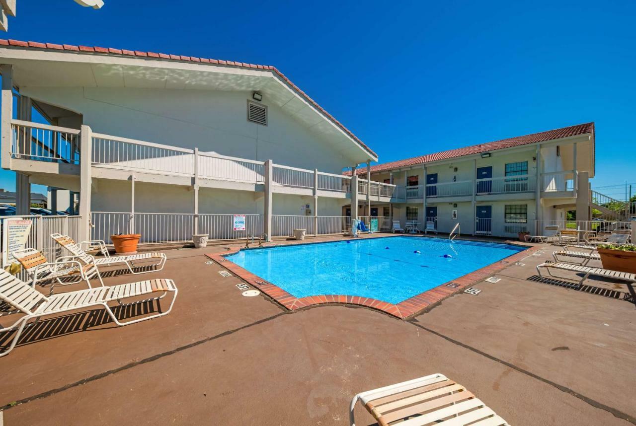 Motel 6-Dallas, Tx - Farmers Branch Zewnętrze zdjęcie