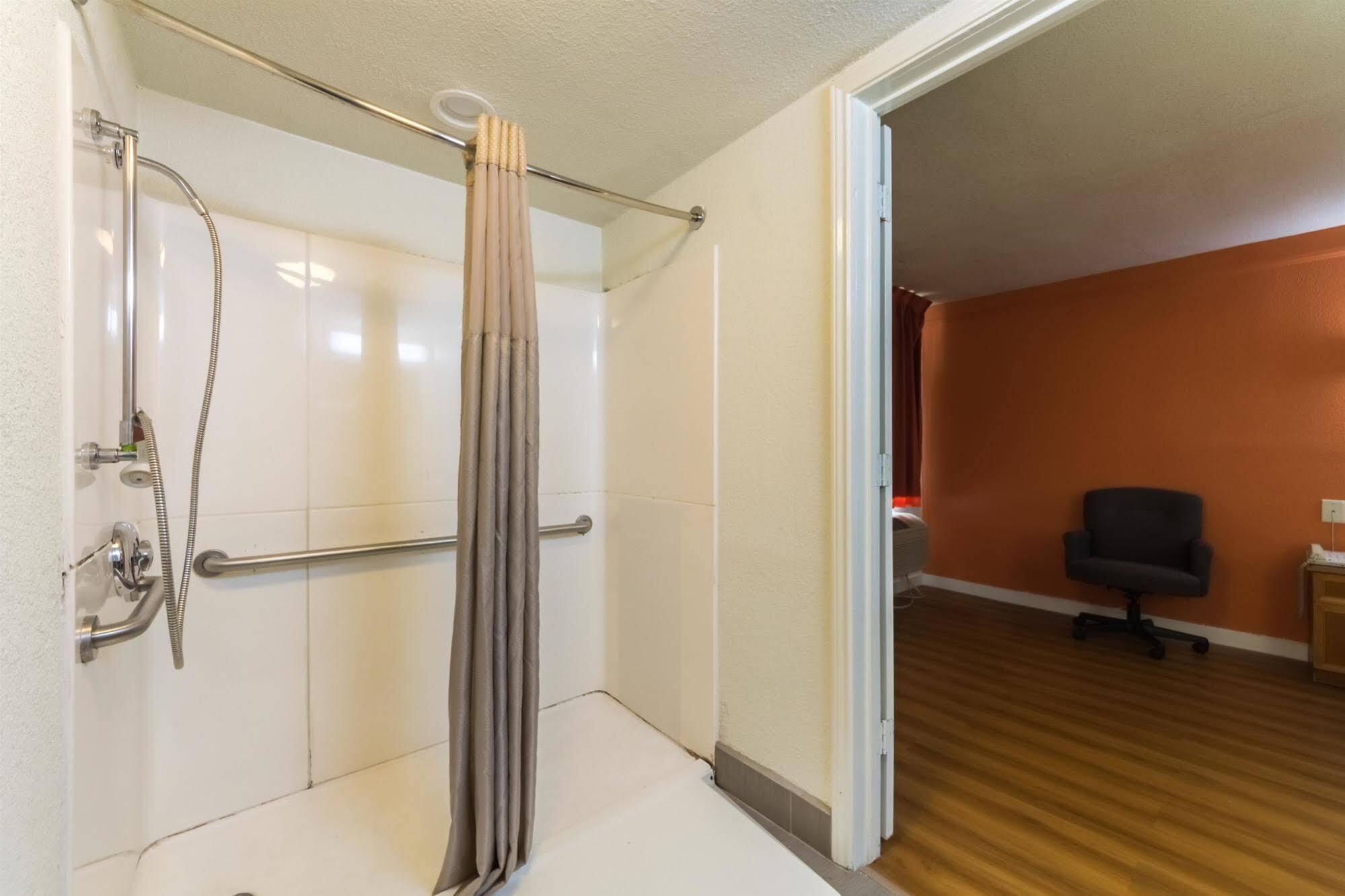 Motel 6-Dallas, Tx - Farmers Branch Zewnętrze zdjęcie